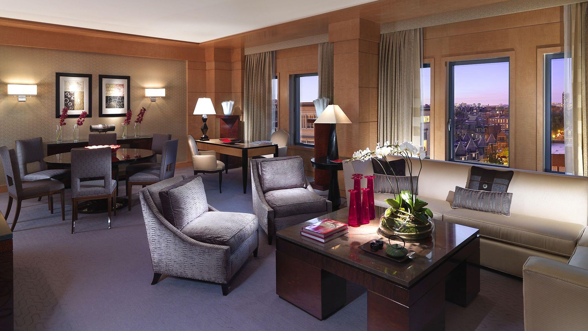 Mandarin Oriental, Hotel