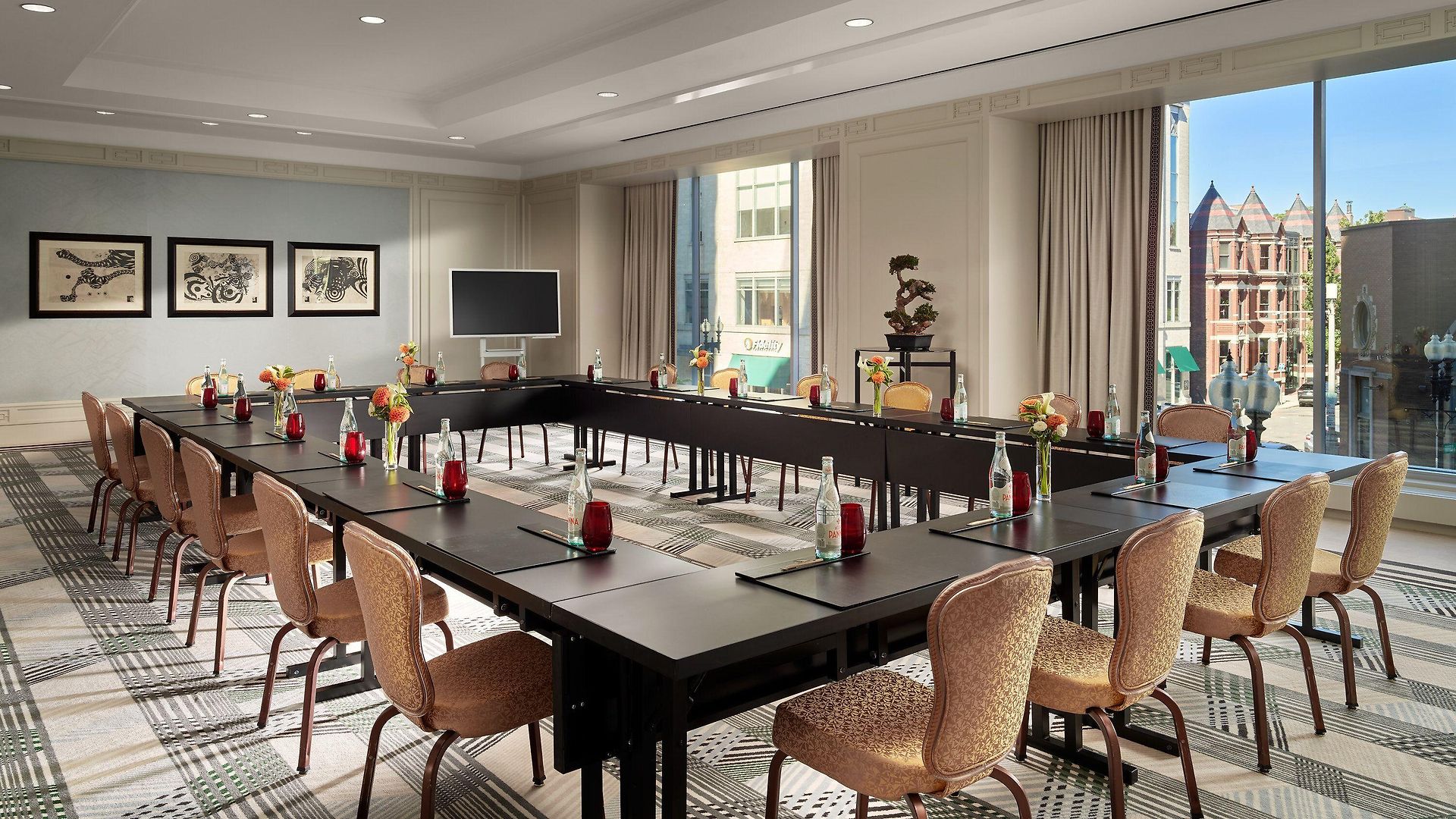 Mandarin Oriental,