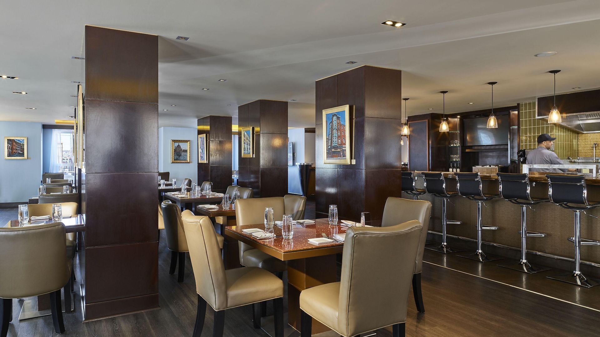 Battery Wharf Hotel, Waterfront Hotel