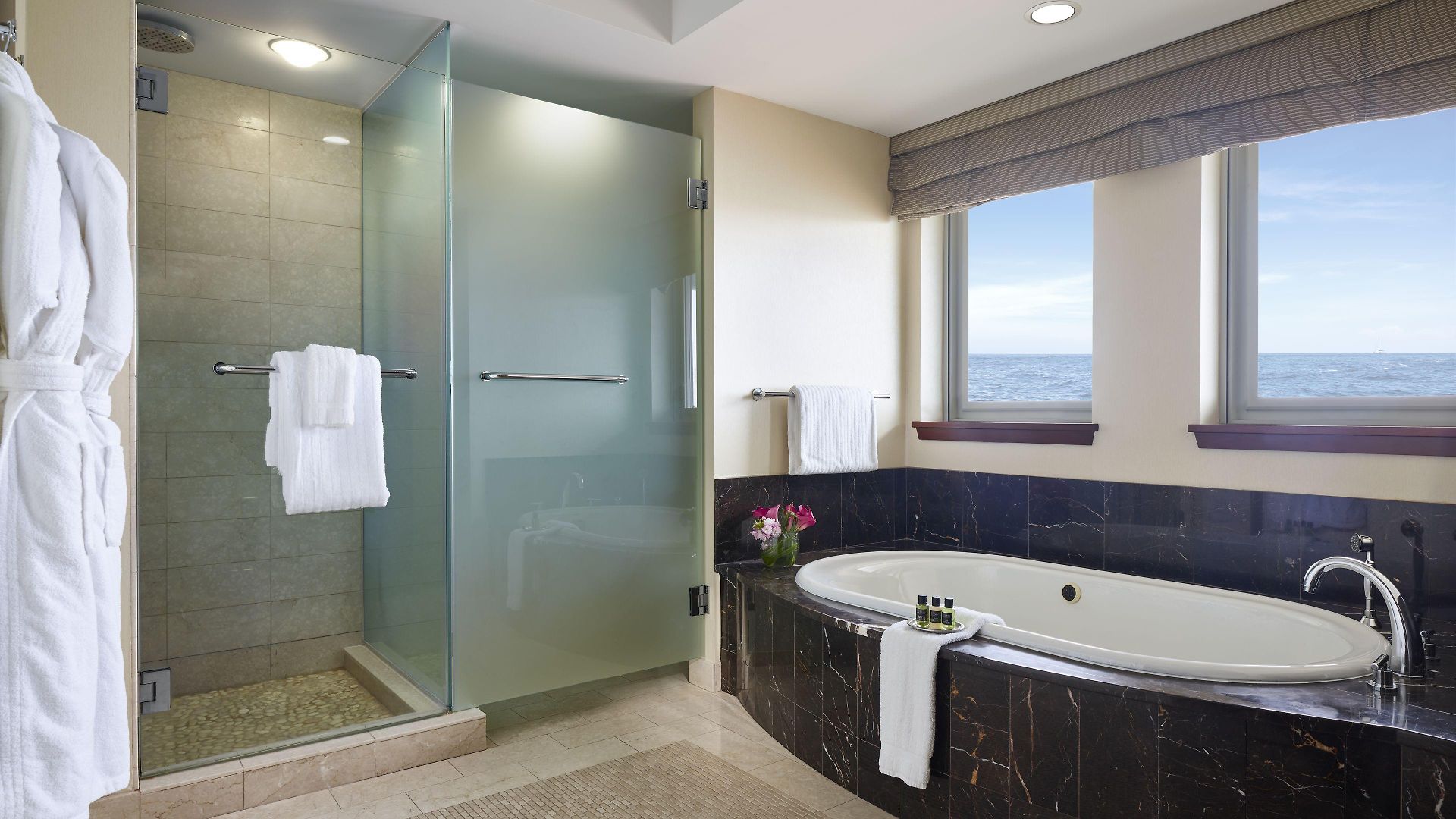 Battery Wharf Hotel, Waterfront Hotel 4*