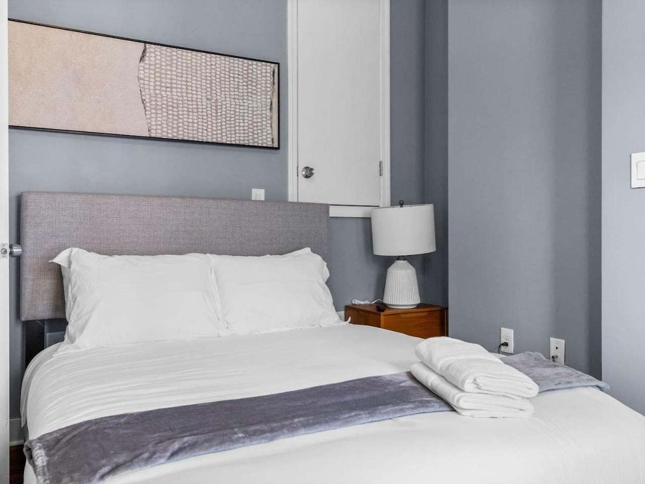 Luxury 2br In With Free Parking *