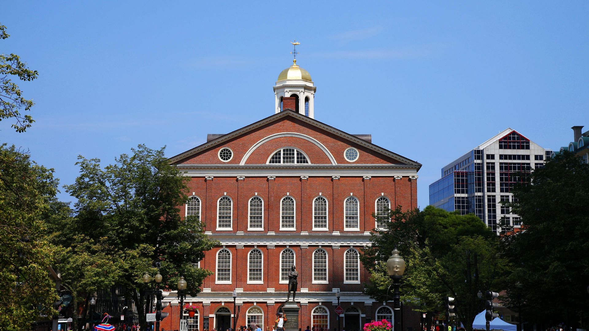 By Marriott Downtown Seaport Hotel Boston