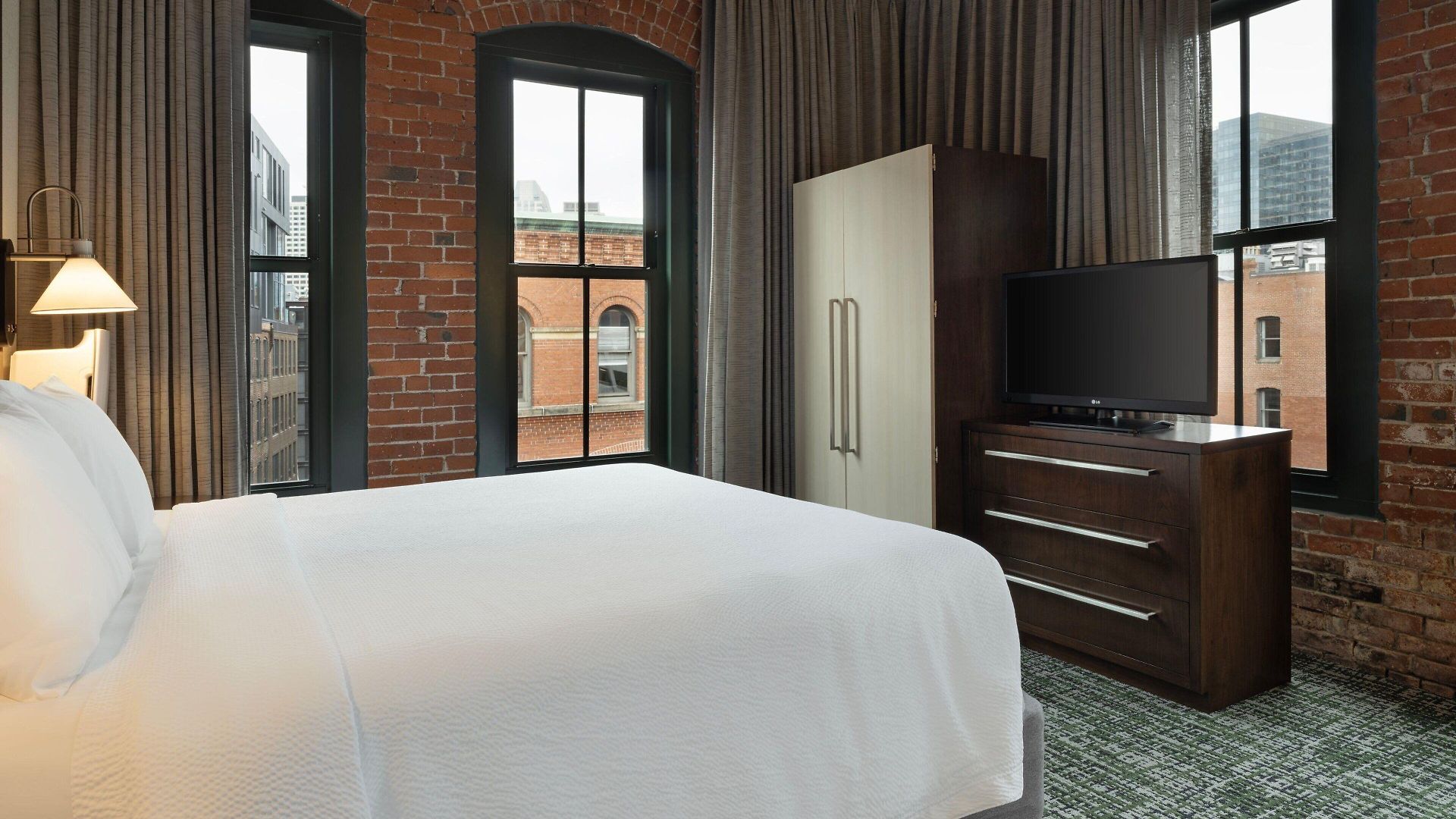 By Marriott Downtown Seaport