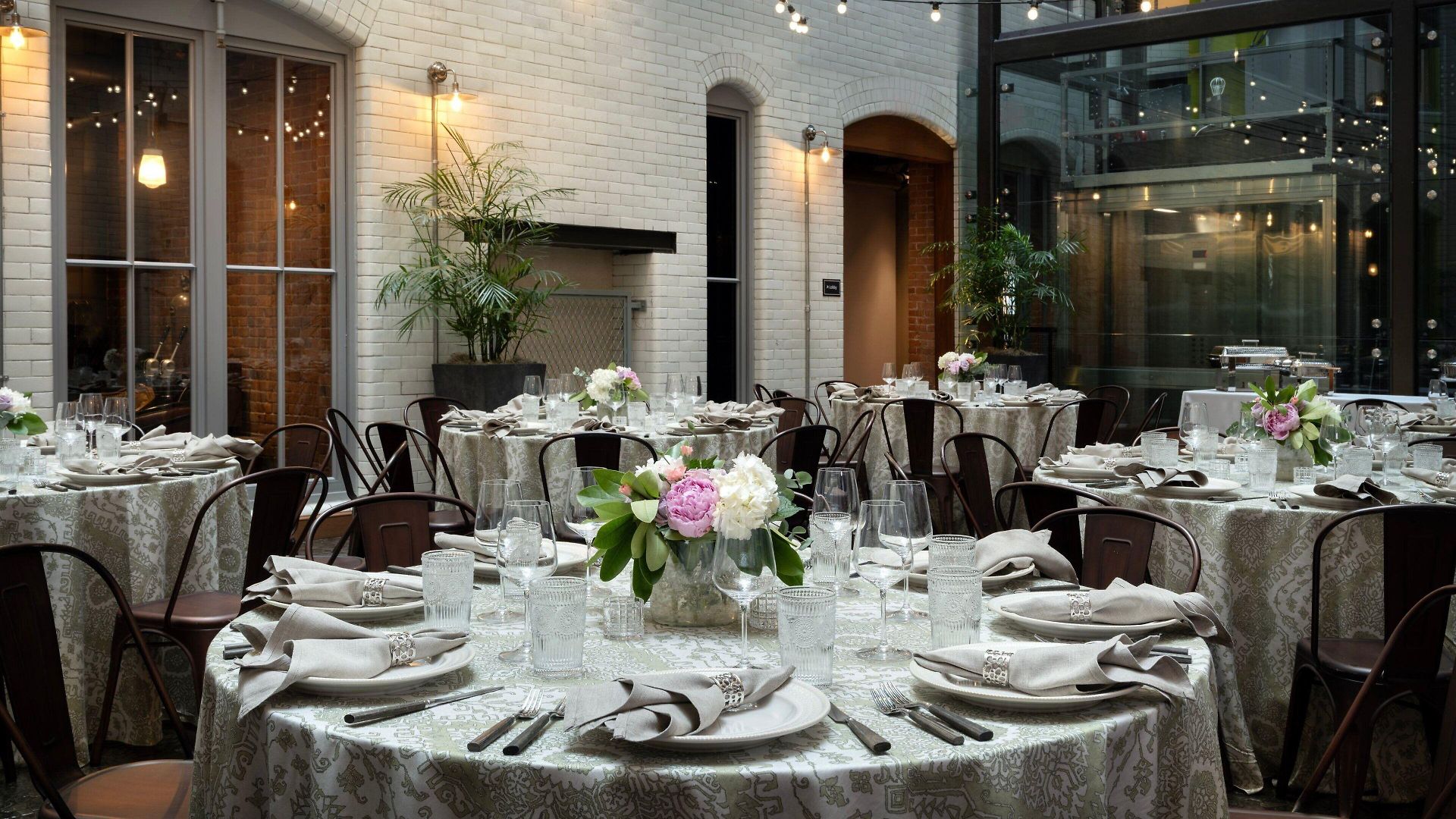 By Marriott Downtown Seaport Hotel 3*