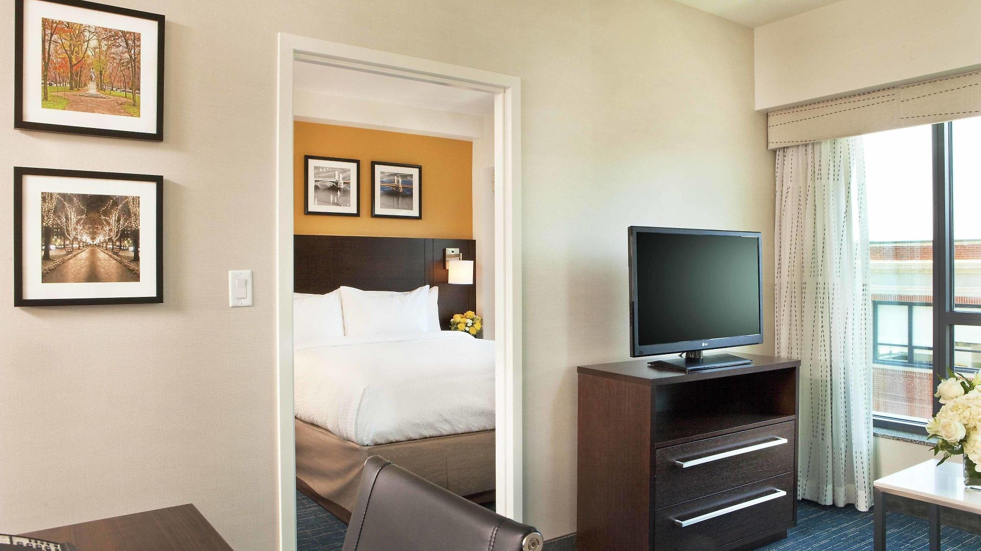Hotel By Marriott Back Bay/fenway 3*