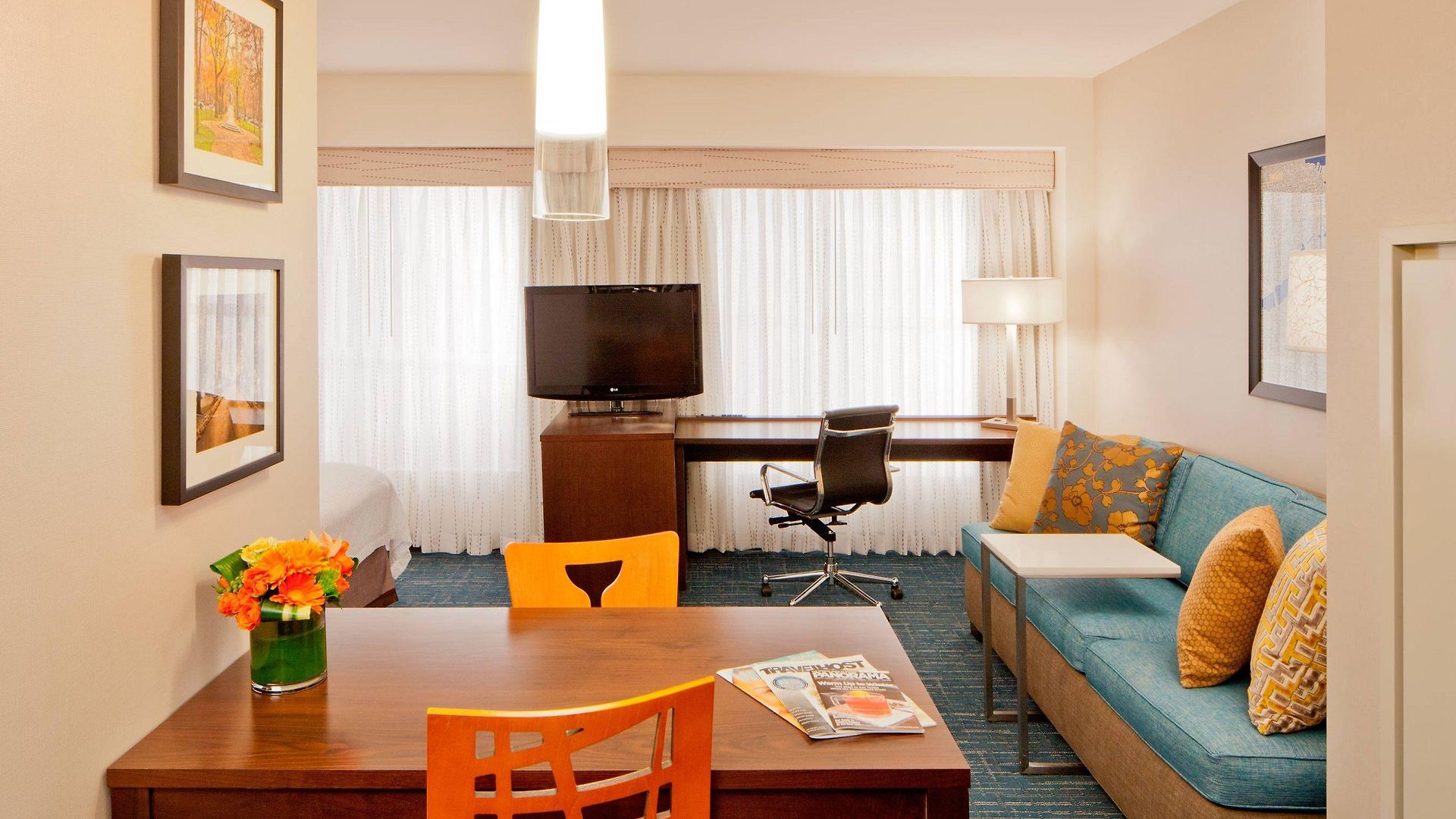 By Marriott Back Bay/fenway
