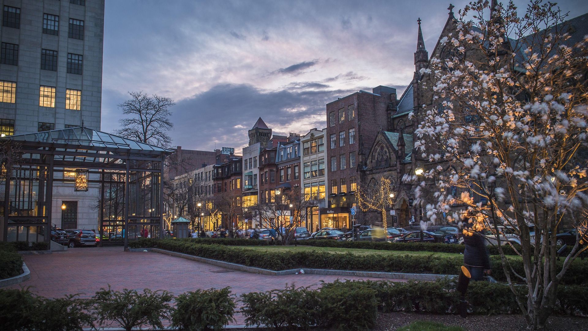 By Marriott Back Bay/fenway