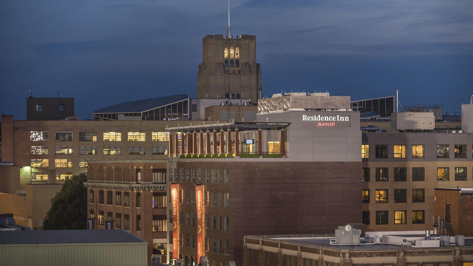 By Marriott Back Bay/fenway Hotel Boston