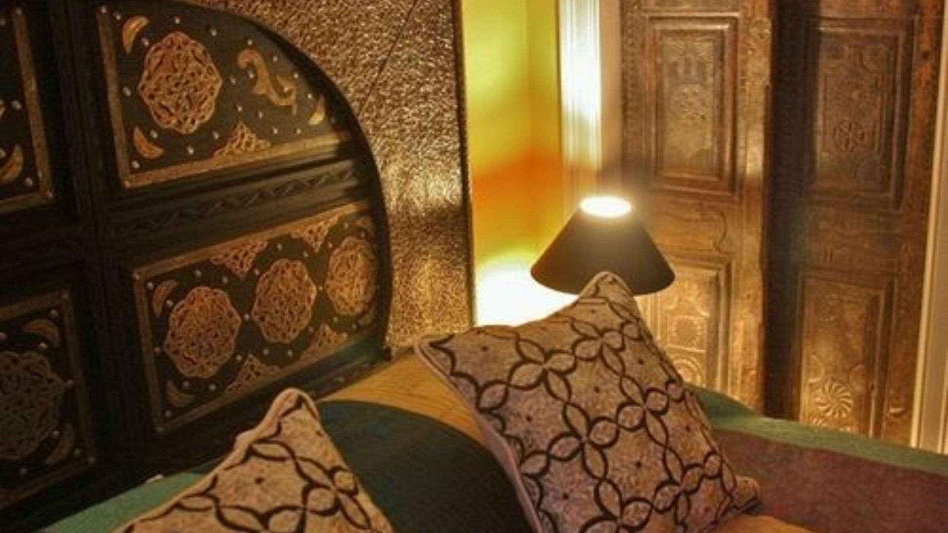 Bed & Breakfast Moroccan Boutique Boston