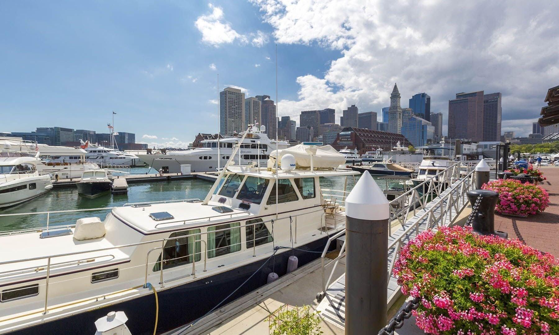 Yacht Haven Inn Boston