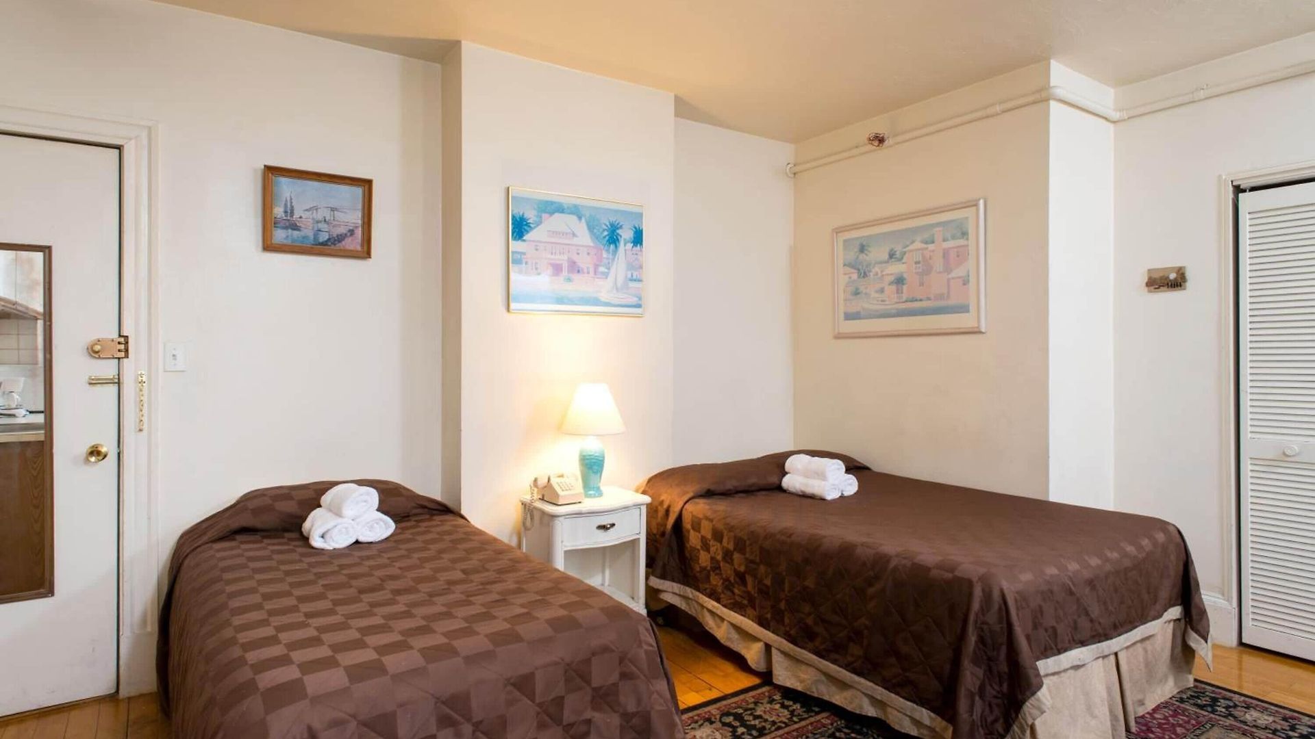 Inn The Farrington Boston