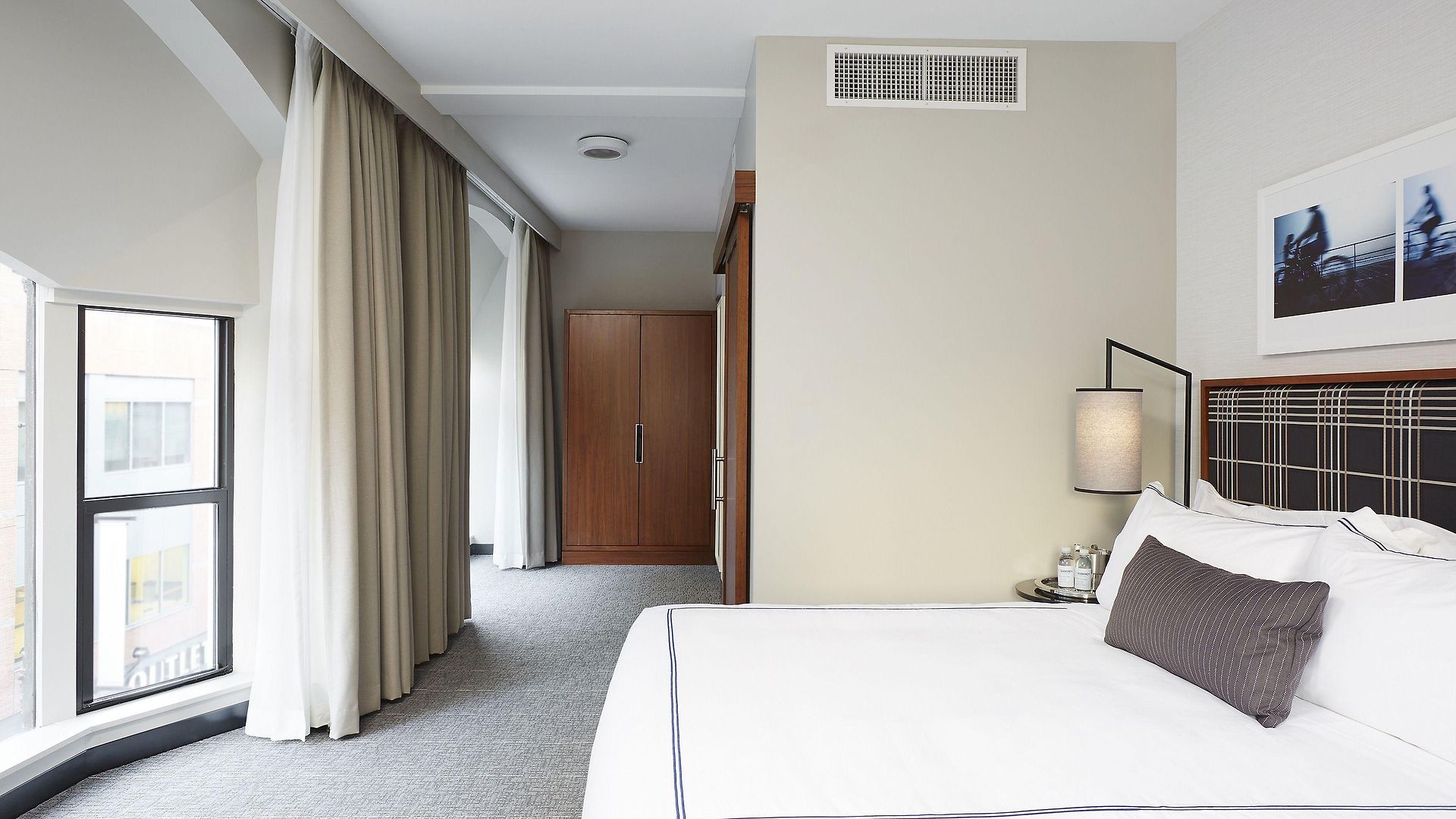 Hotel The Godfrey 4*