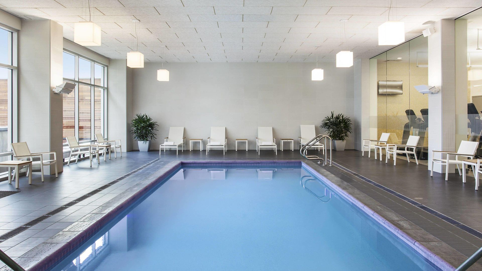 Element By Marriott Seaport District Hotel 3*