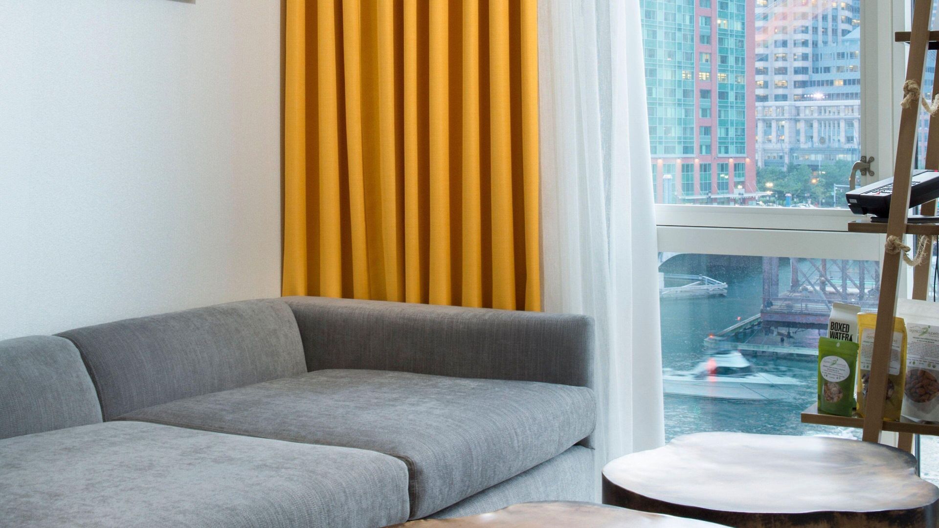 The Envoy Hotel, Autograph Collection Hotel