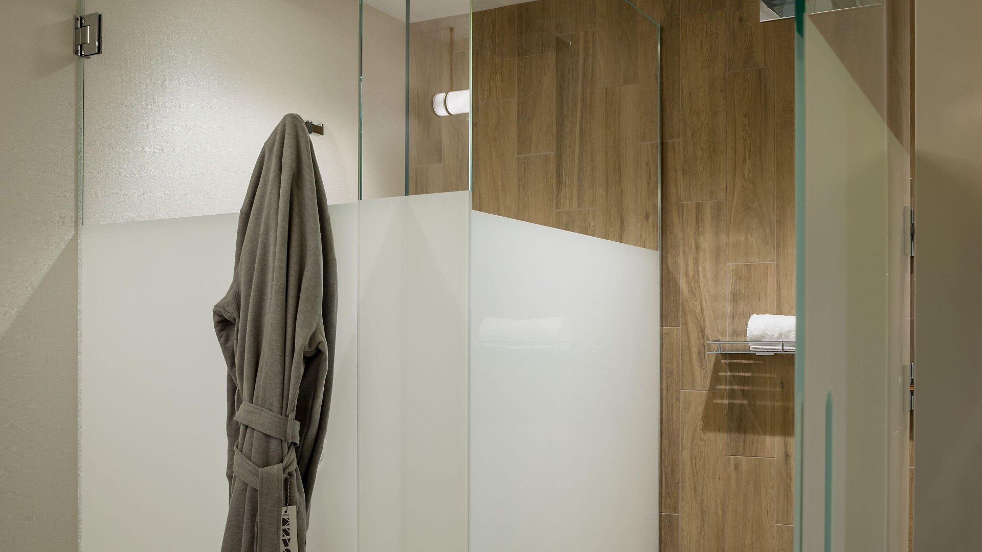 The Envoy Hotel, Autograph Collection 4* Boston