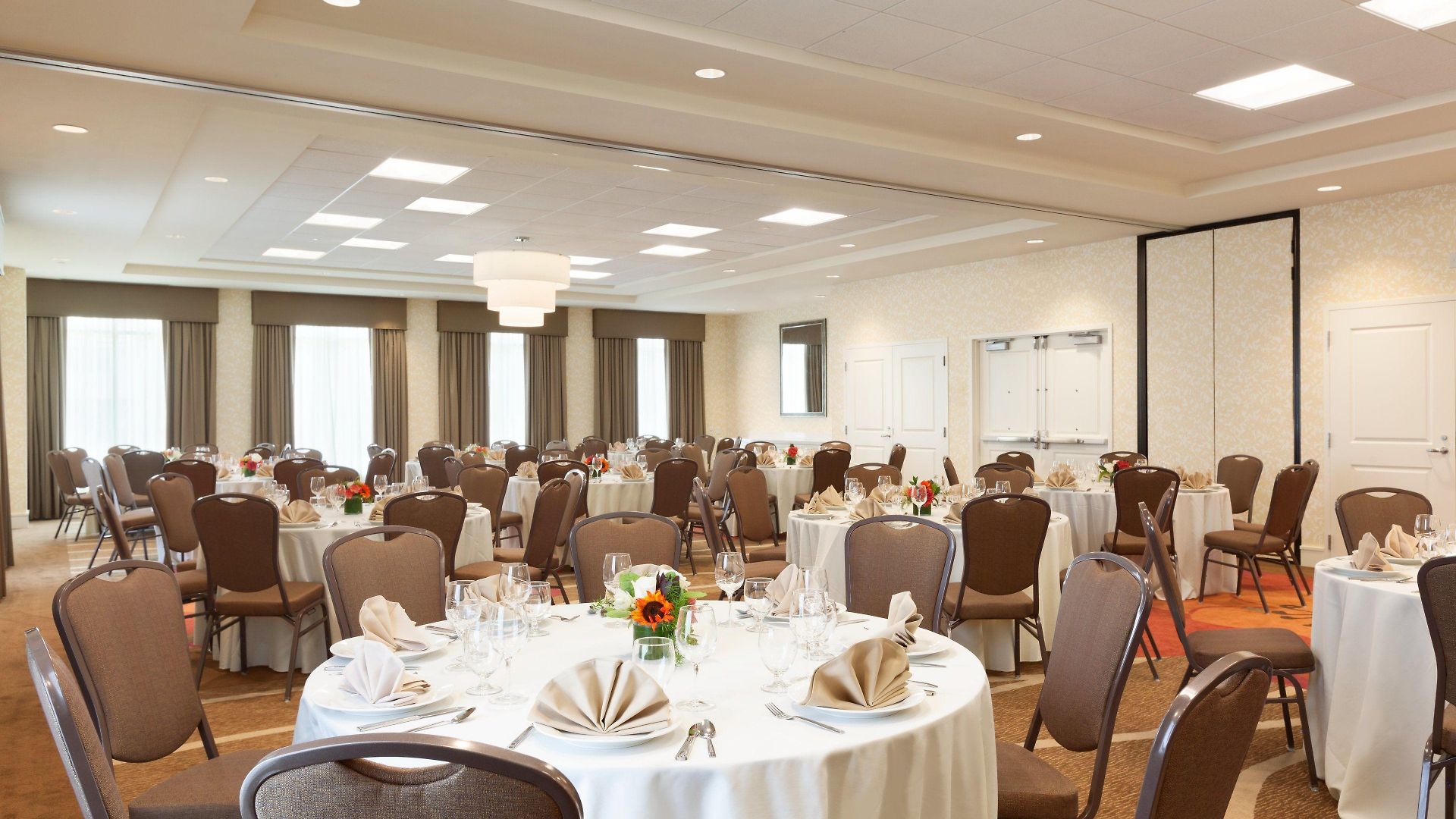 Hilton Garden Logan Airport