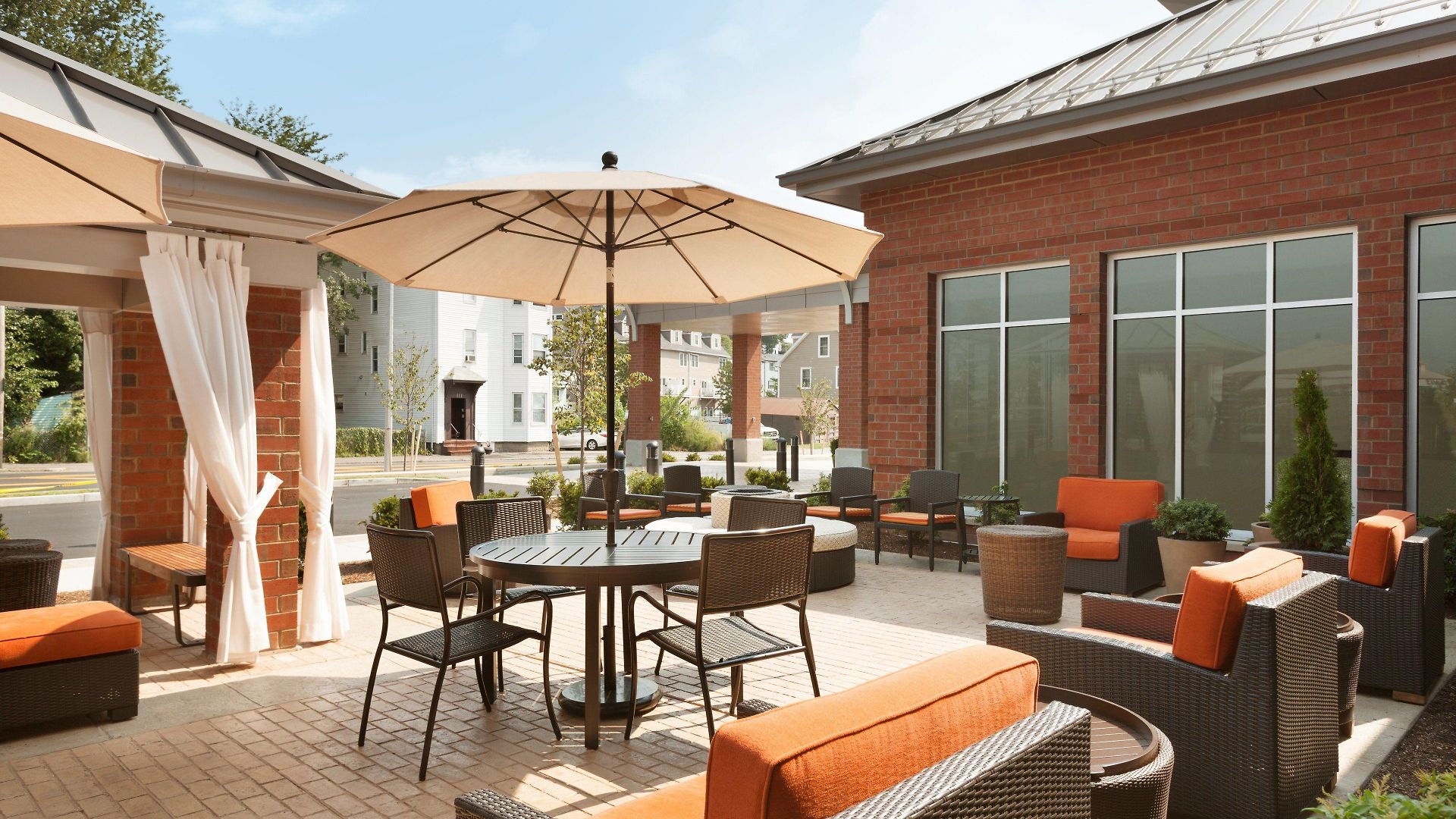 Hilton Garden Logan Airport Hotel