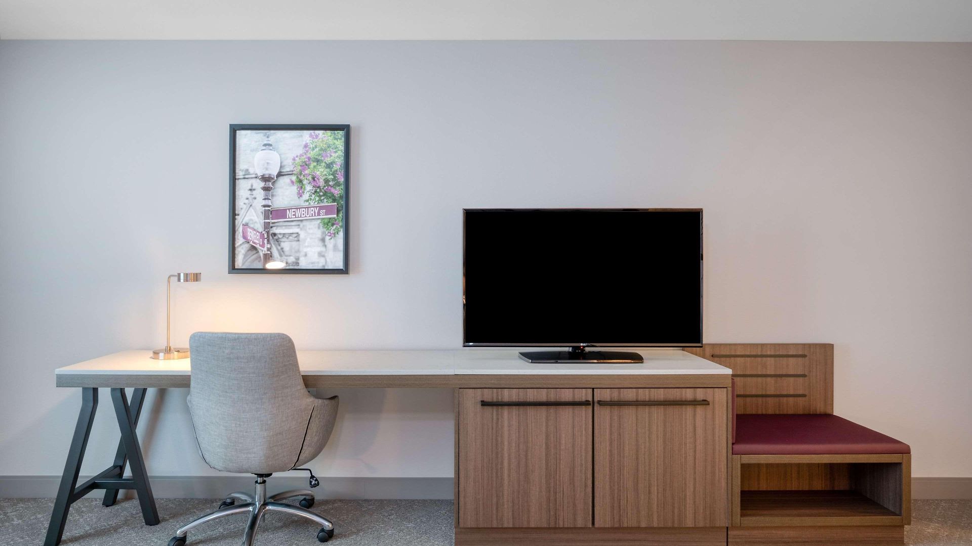 Hilton Garden Logan Airport Hotel Boston