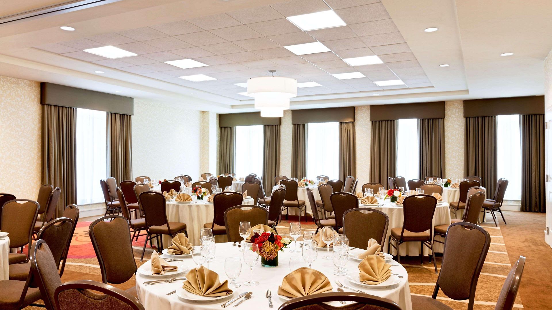 Hotel Hilton Garden Logan Airport Boston