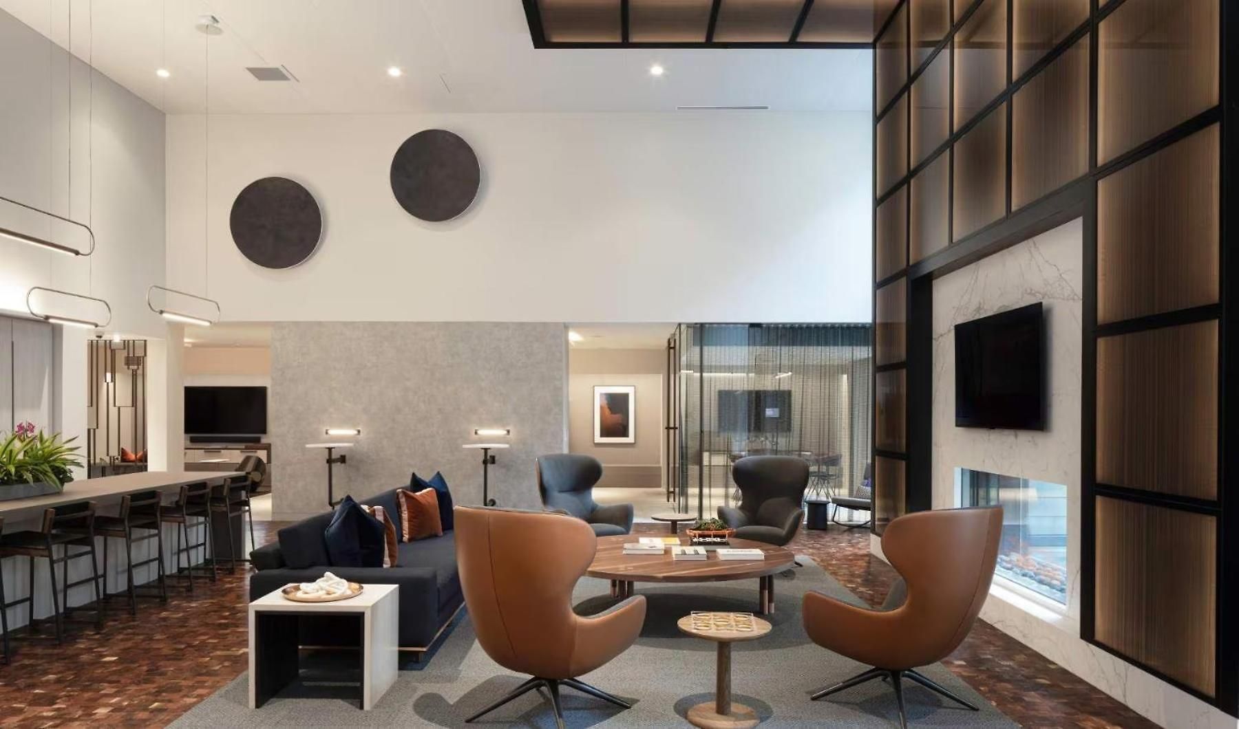 Hyatus Luxury Residences South Bay Designer Collection Aparthotel