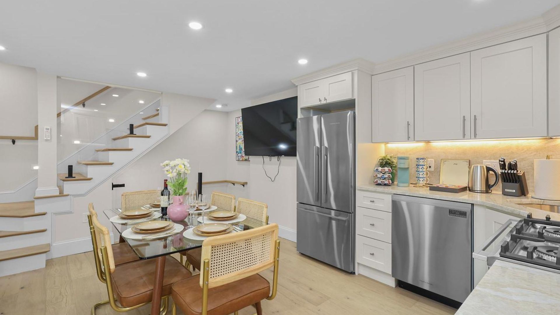 Holiday home 3br3bth Entire House Steps To Downtown & Td Garden *