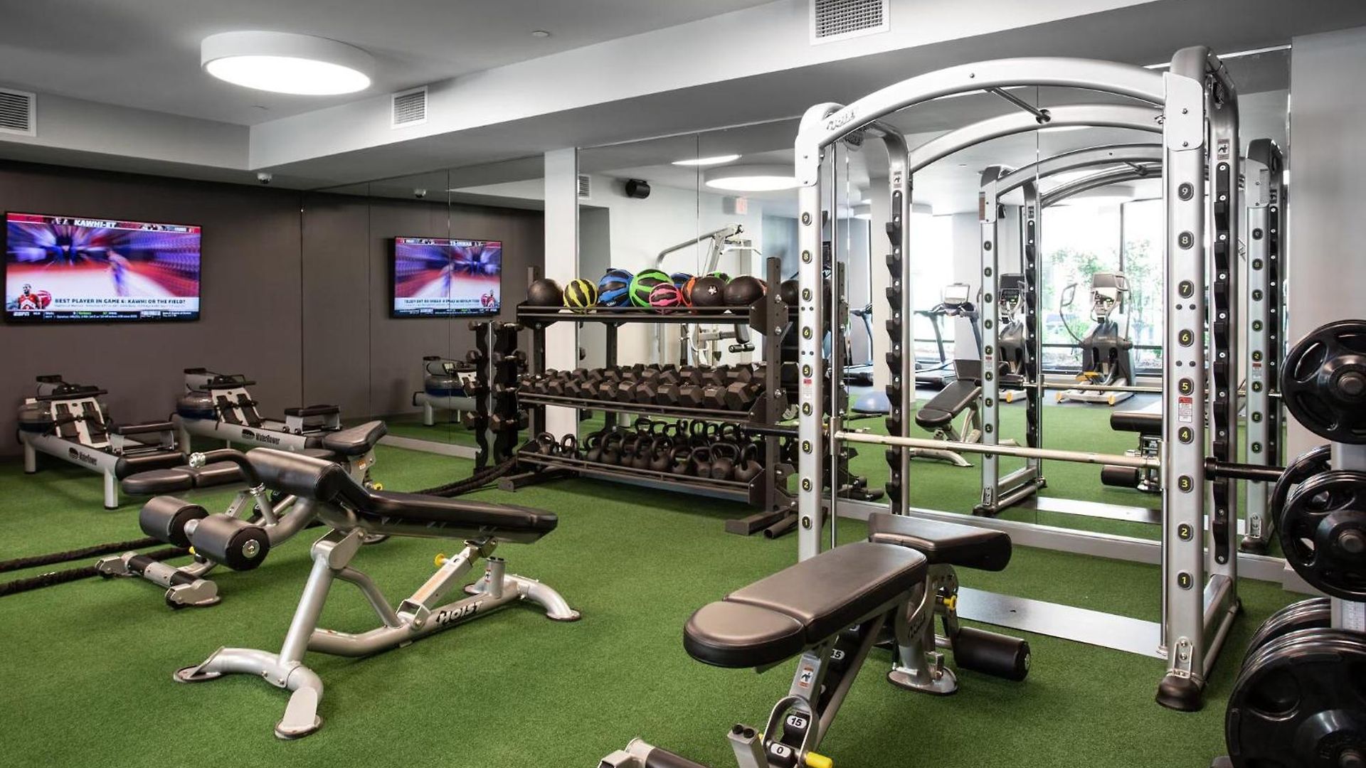 Hyatus Luxury Residences South Bay Designer Collection 4* Boston