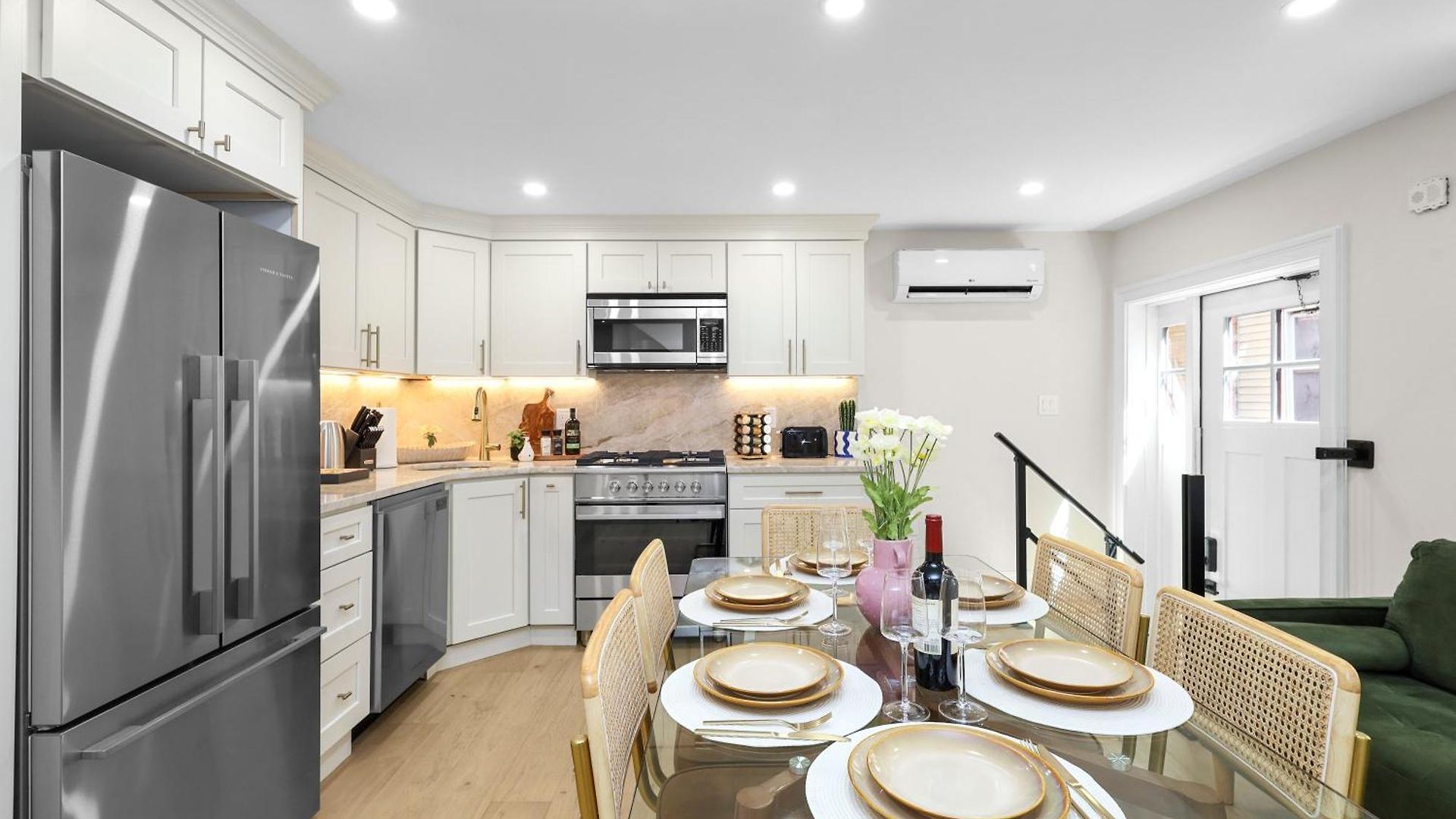 3br3bth Entire House Steps To Downtown & Td Garden Boston