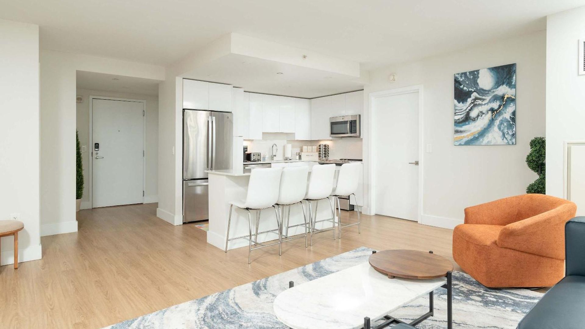 2br Penthouse Common Dt Boston