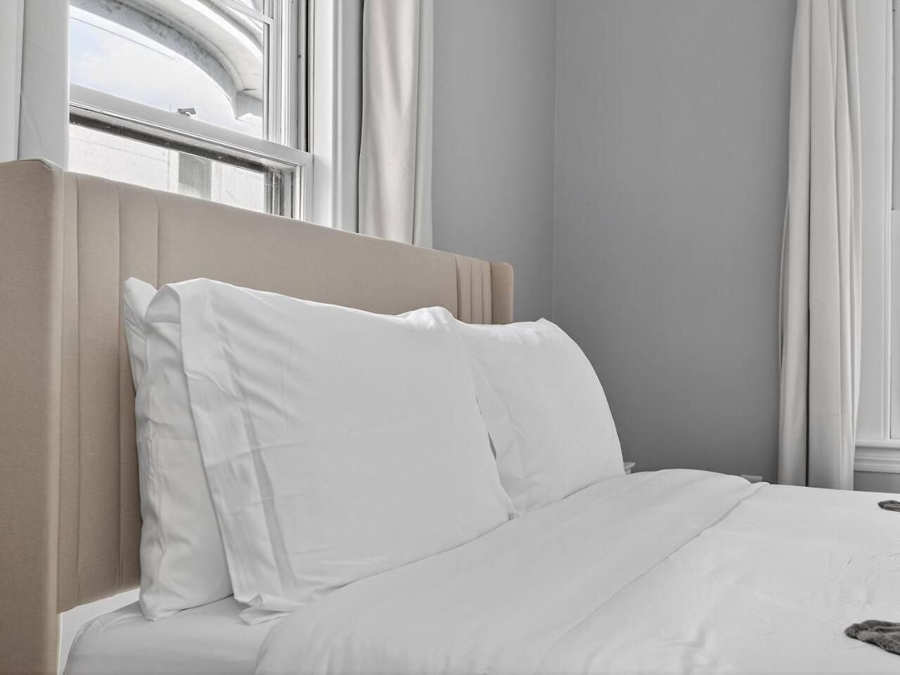 Vintage 5br In With Free Parking * Boston