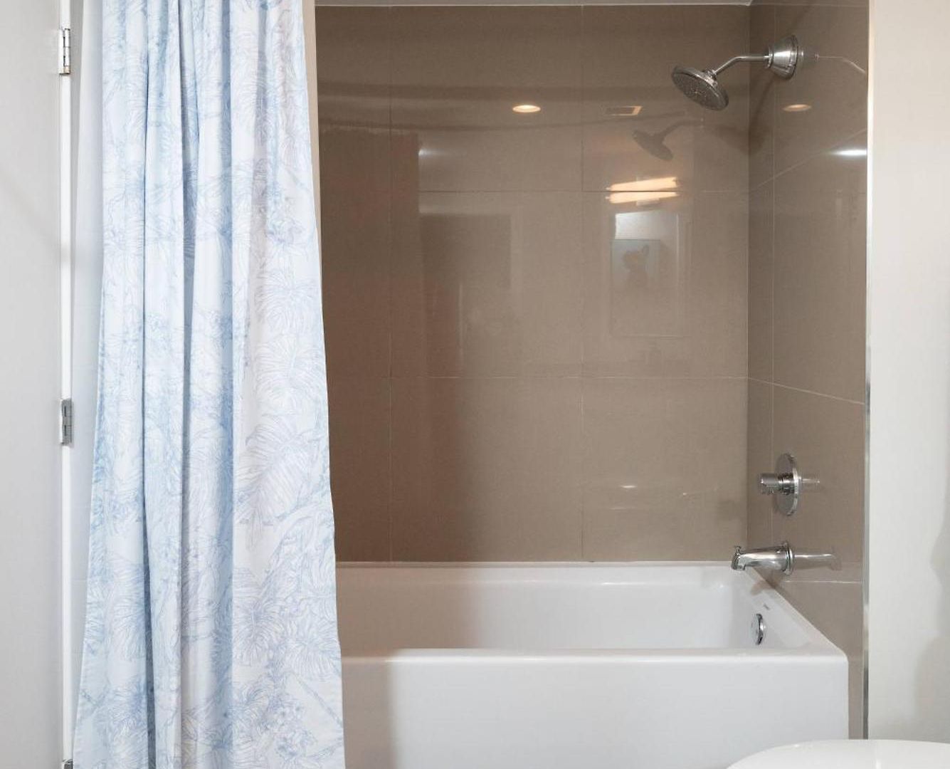 2br Penthouse Common Dt Apartment Boston