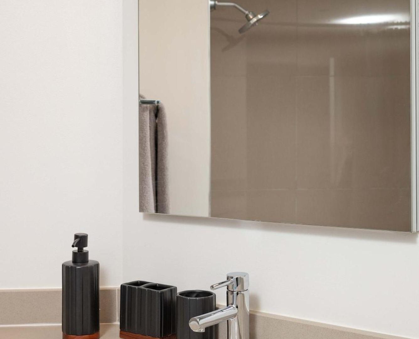 2br Penthouse Common Dt Apartment *