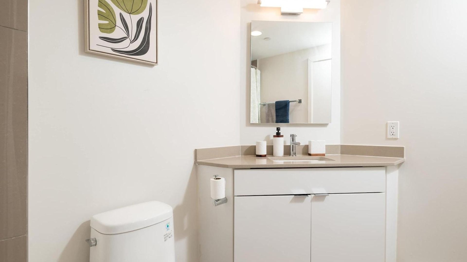 Apartment 2br Penthouse Common Dt