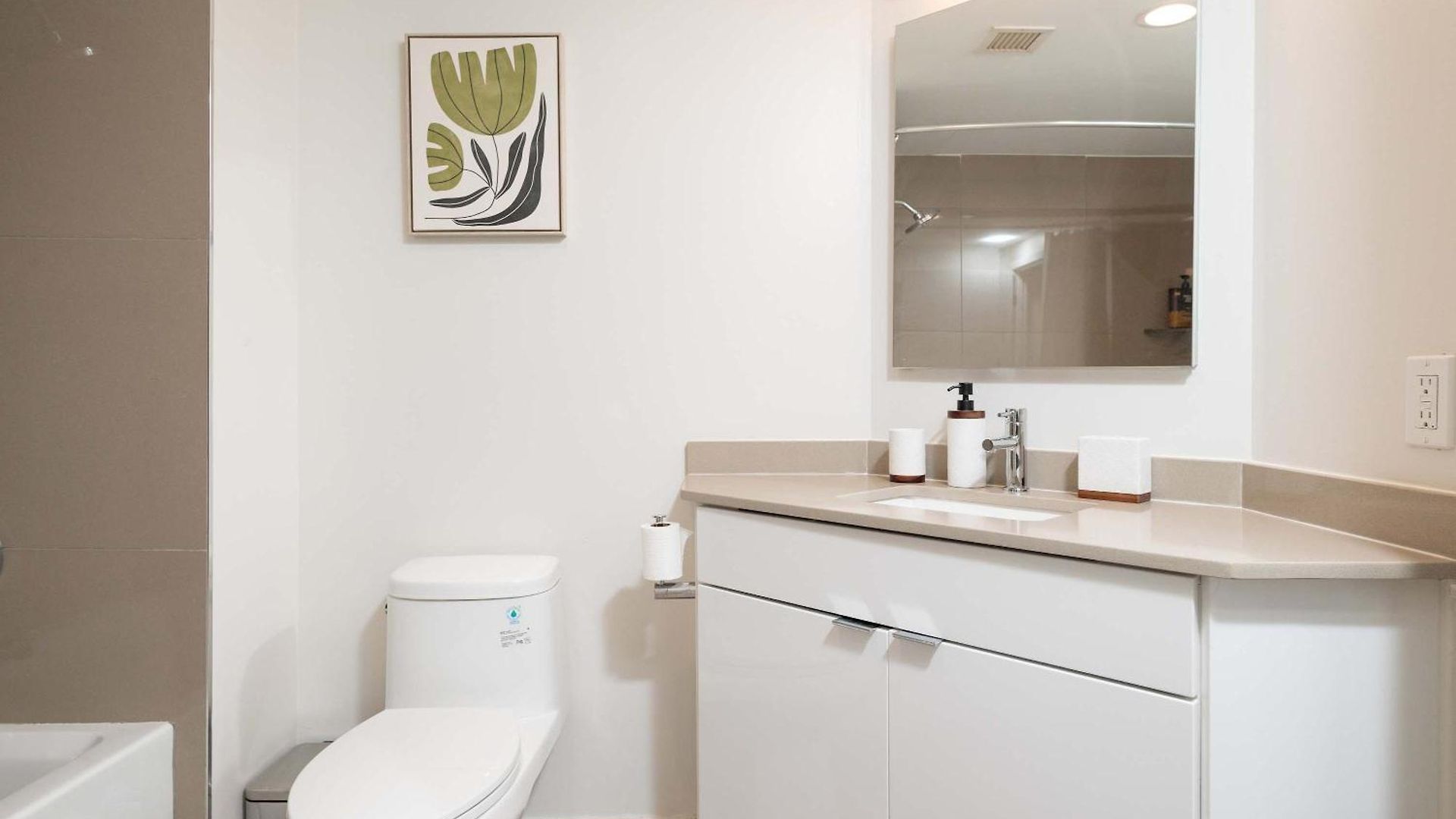 2br Penthouse Common Dt Apartment *