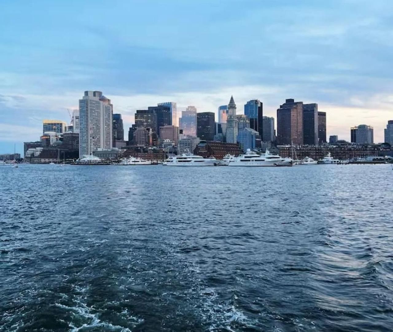 Luxury 3br 2ba Near Harvard With Free Parking * Boston