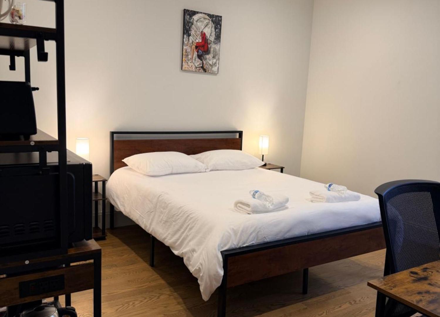 Historic Lower Mills Homestay *