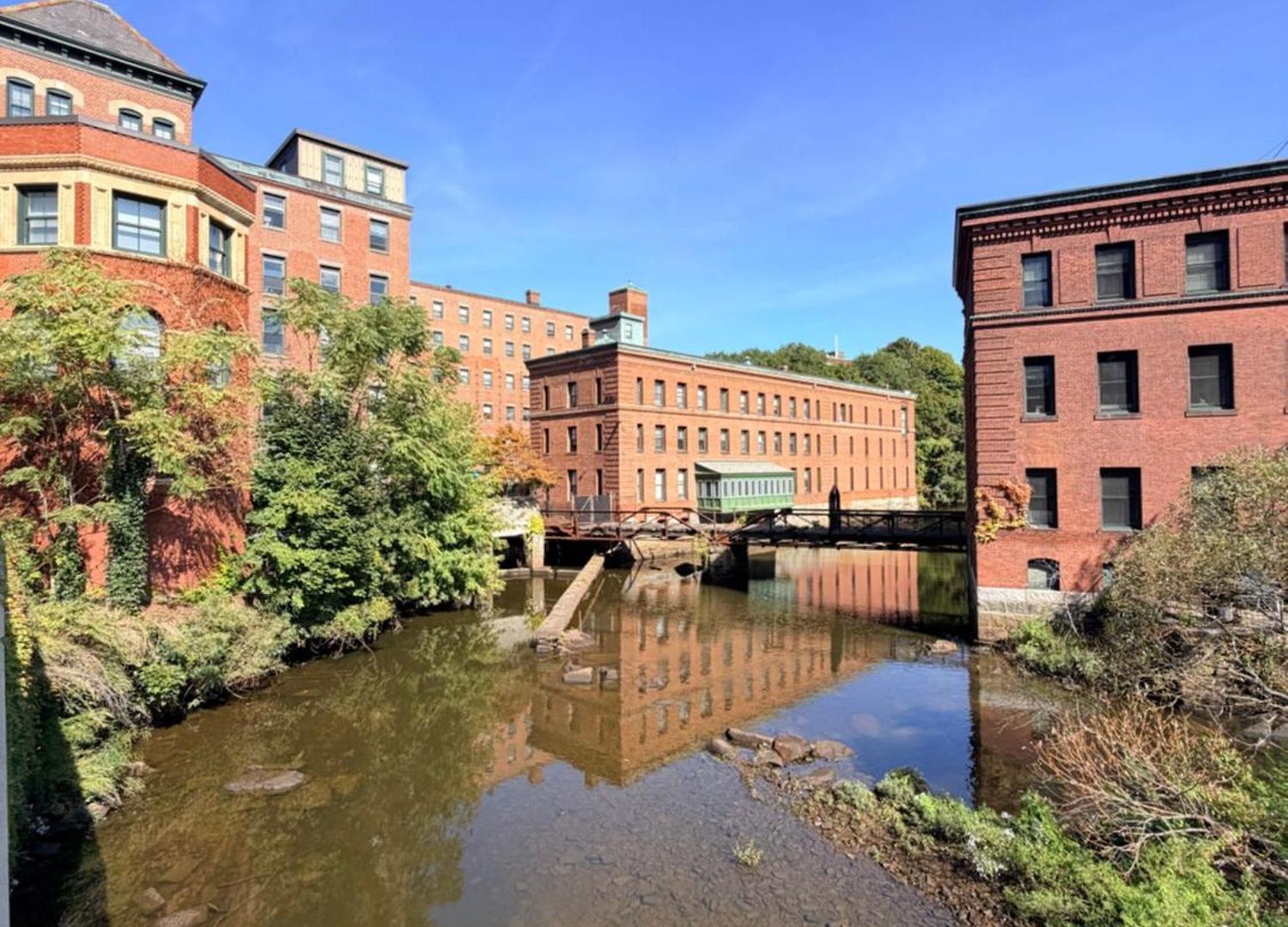 Historic Lower Mills Homestay *