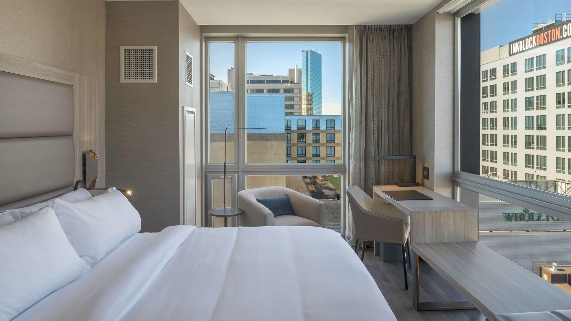 Hotel Ac By Marriott Downtown