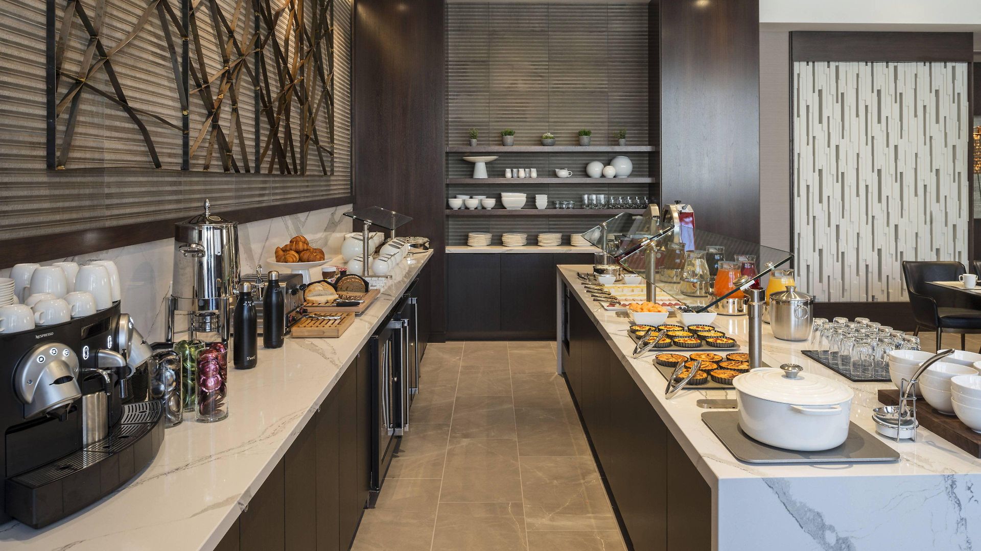 Ac By Marriott Downtown 4*