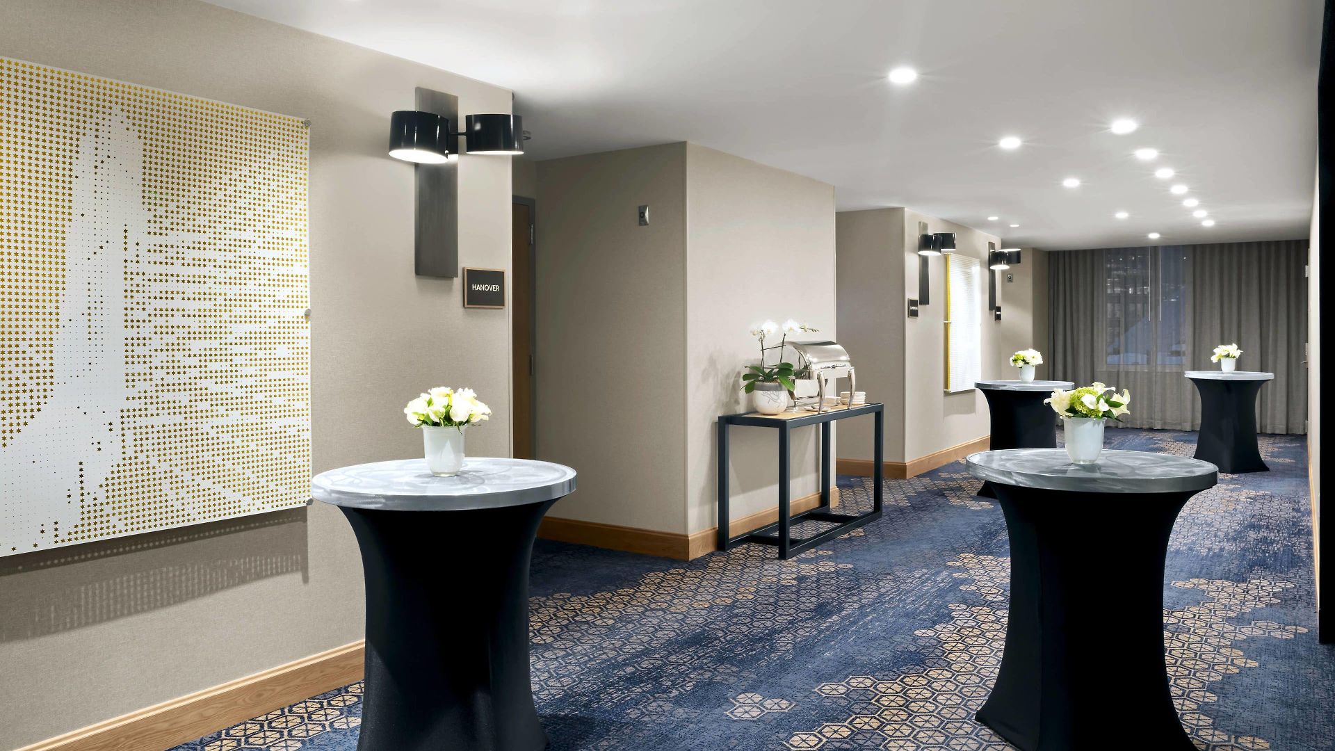 Hotel Courtyard Downtown/north Station 3*