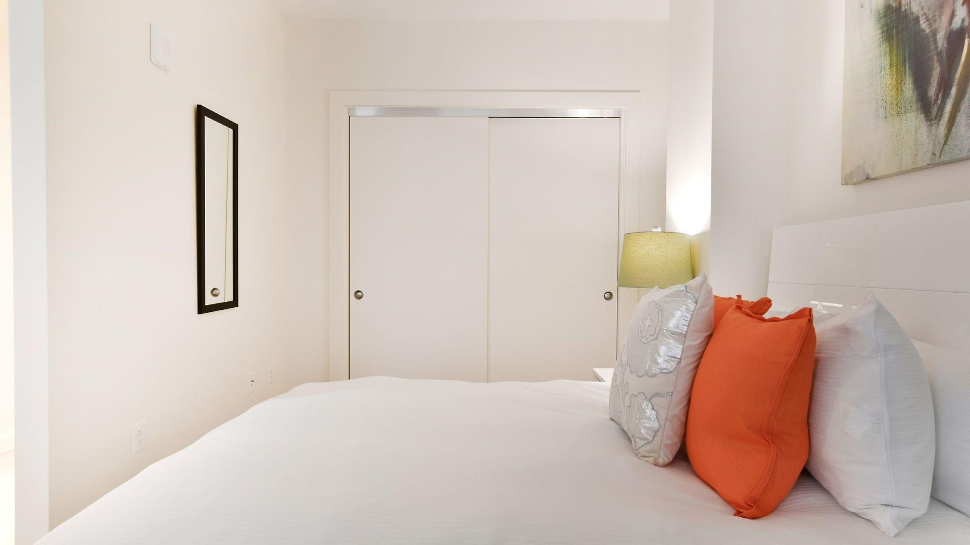 Global Luxury Downtown Apartment Boston