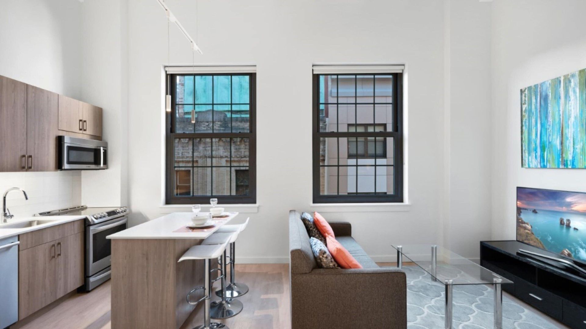 Global Luxury Downtown