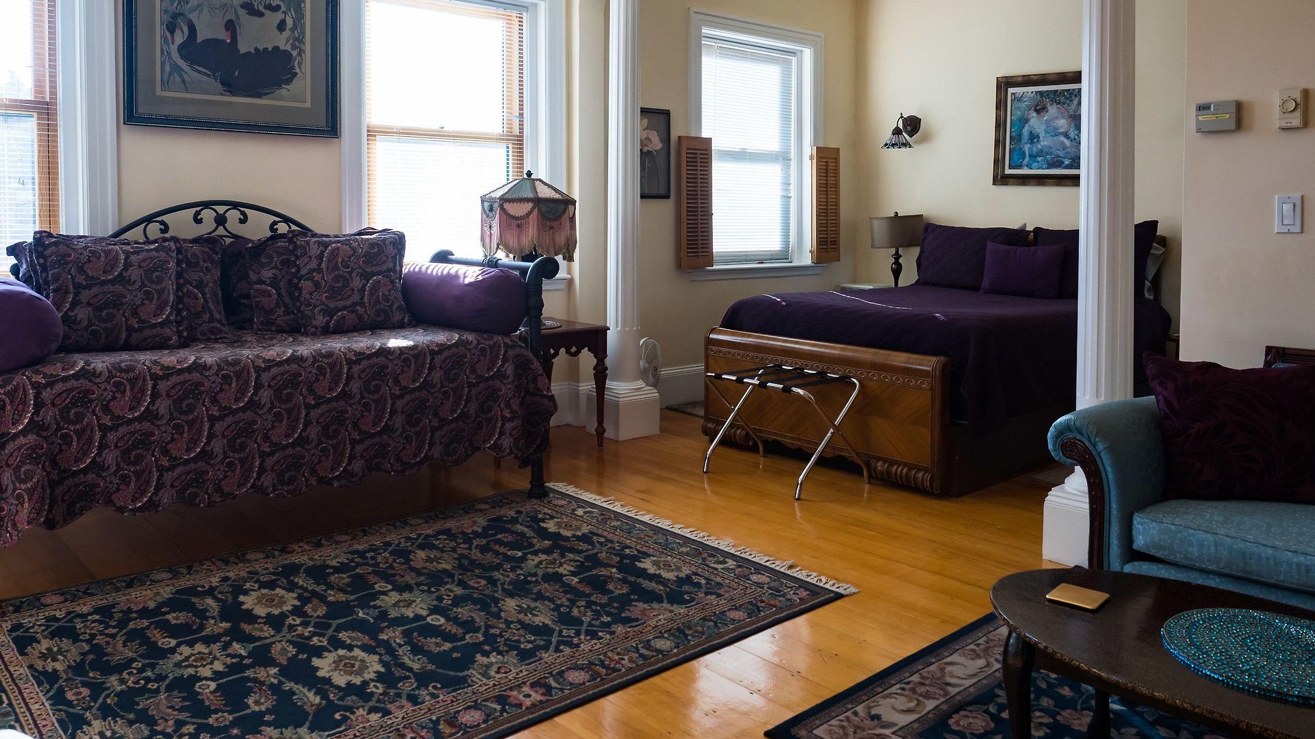 The Gryphon House 3* Boston
