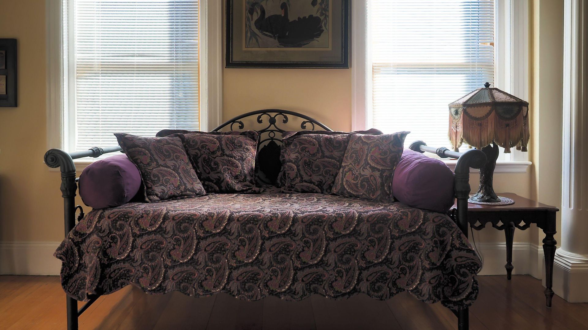 The Gryphon House Bed & Breakfast Boston