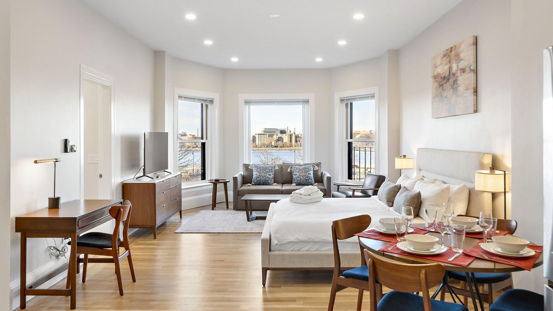 The Gryphon House Bed & Breakfast Boston