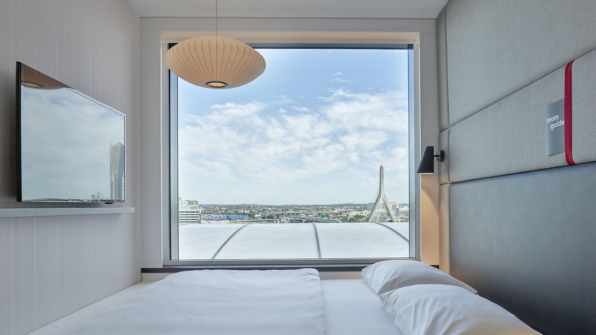 Citizenm North Station 4*