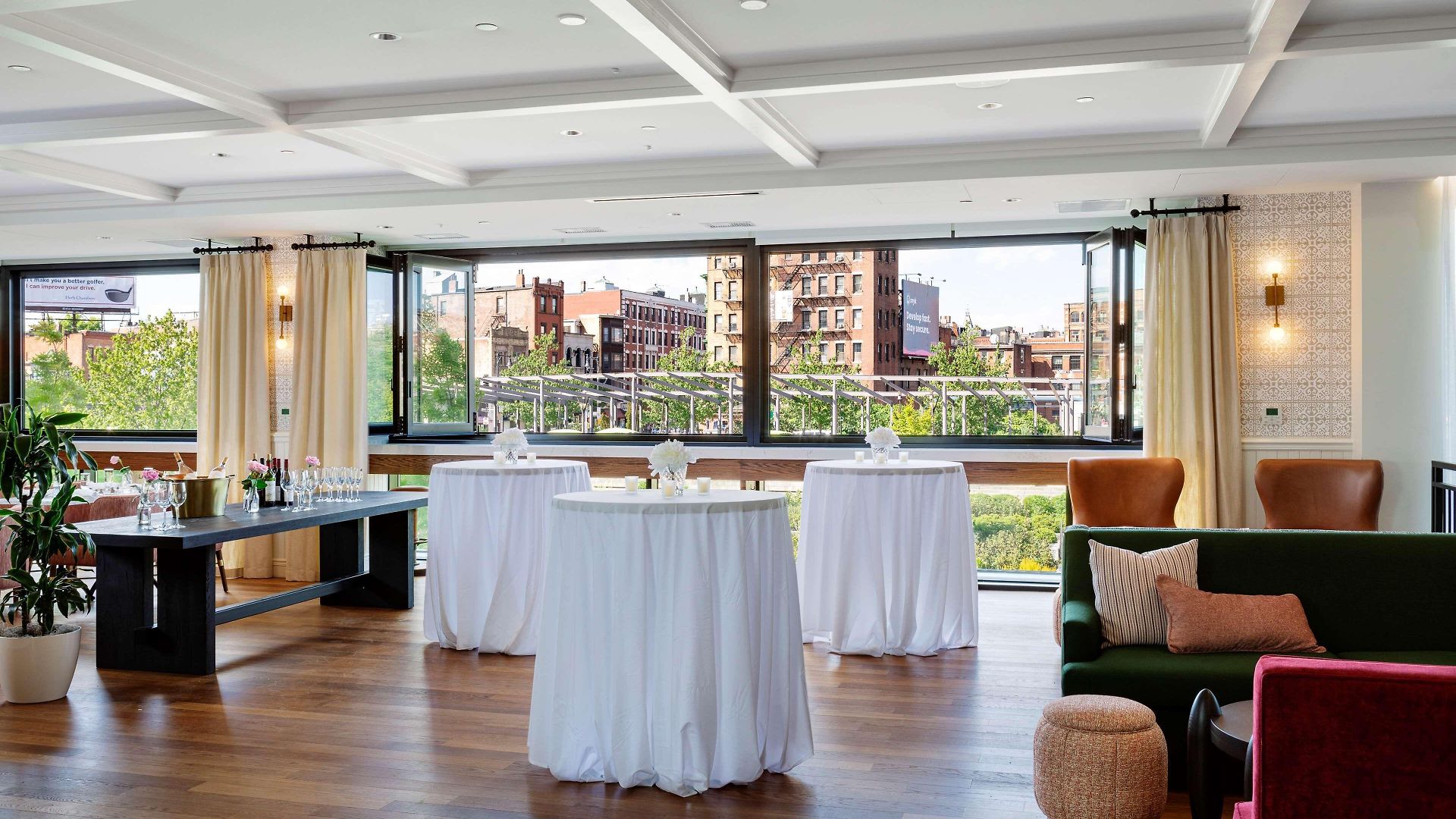 Canopy By Hilton Downtown 4*
