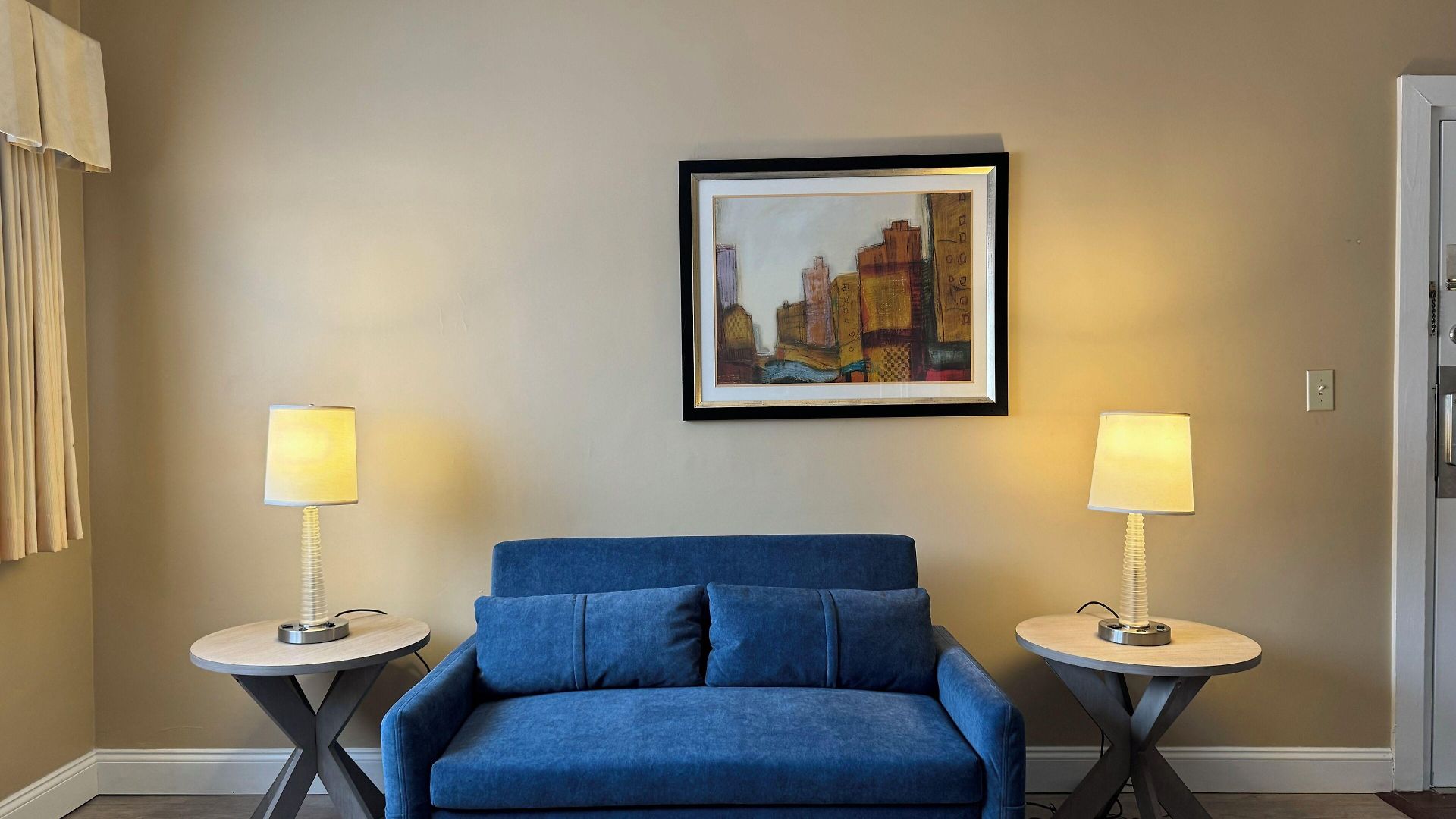 Hotel Boston 2*