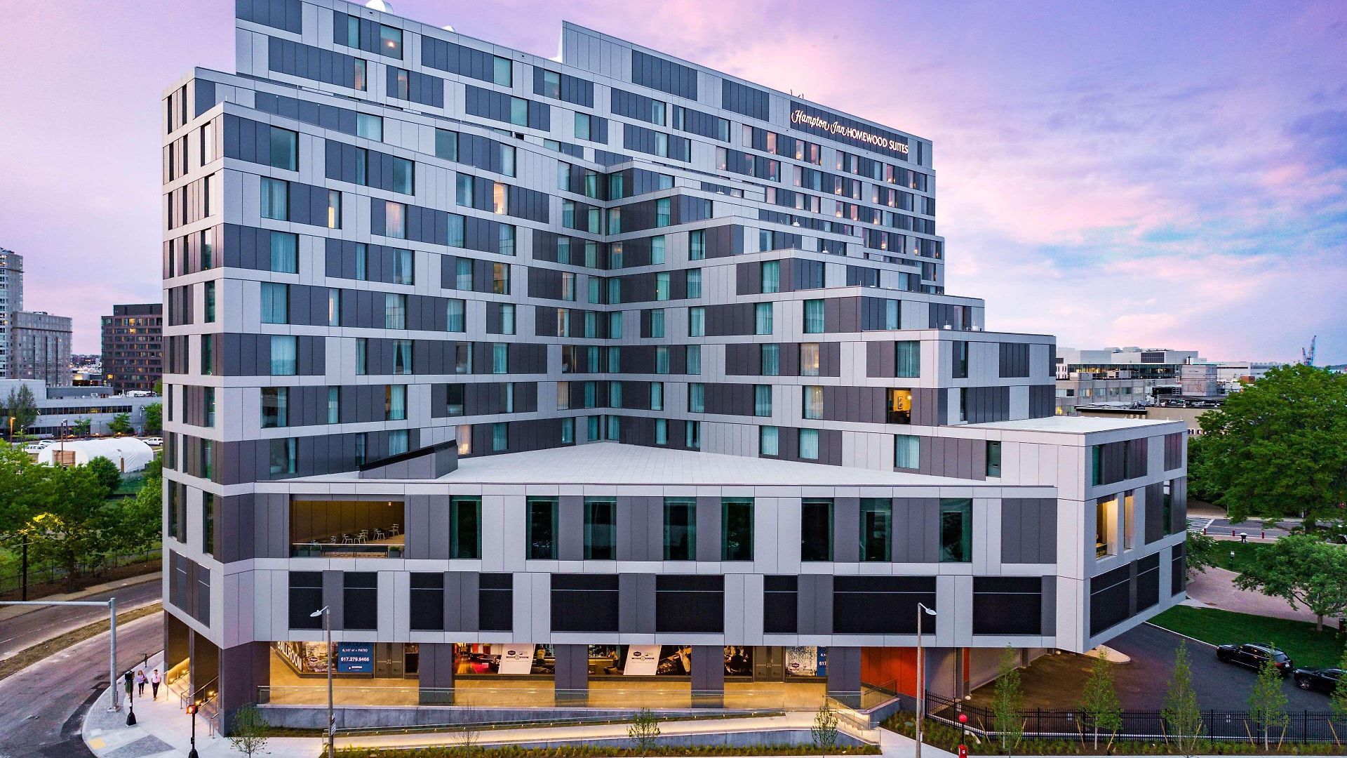 Hampton By Hilton At The Seaport District Hotel 3*