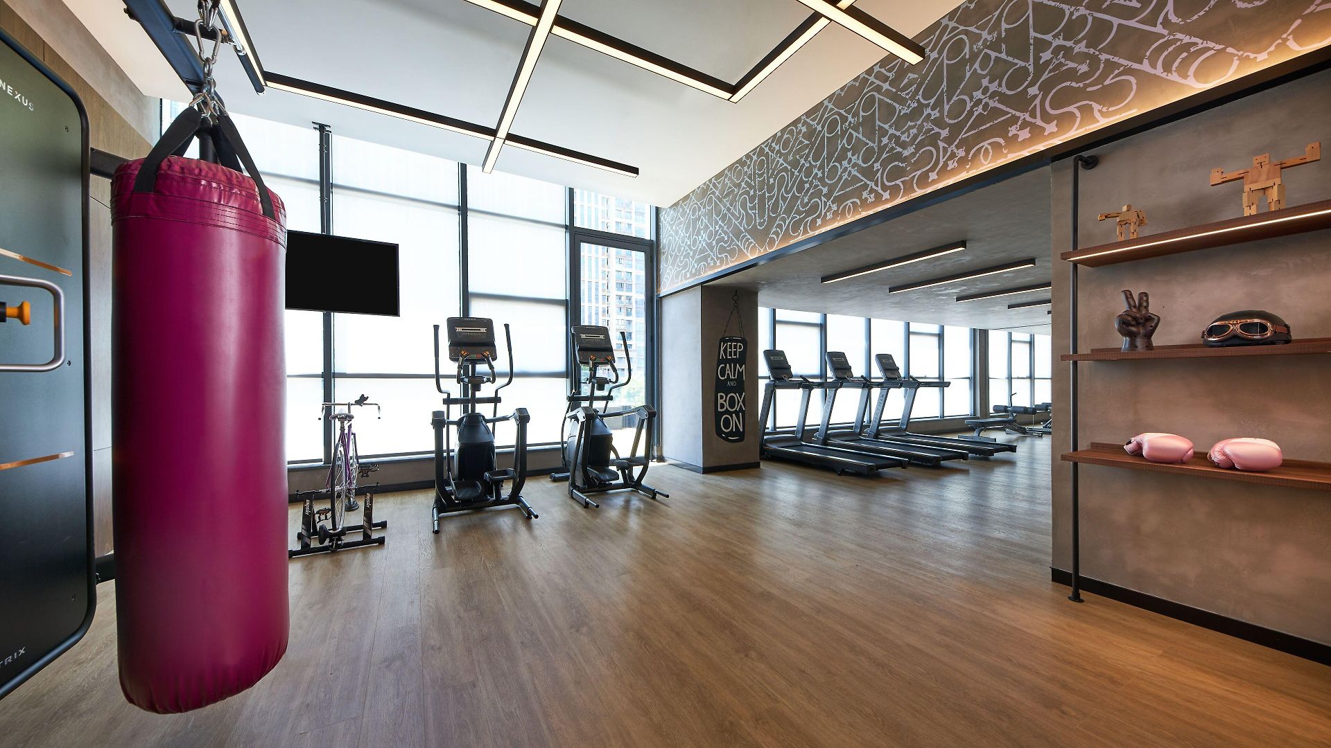 Moxy Downtown