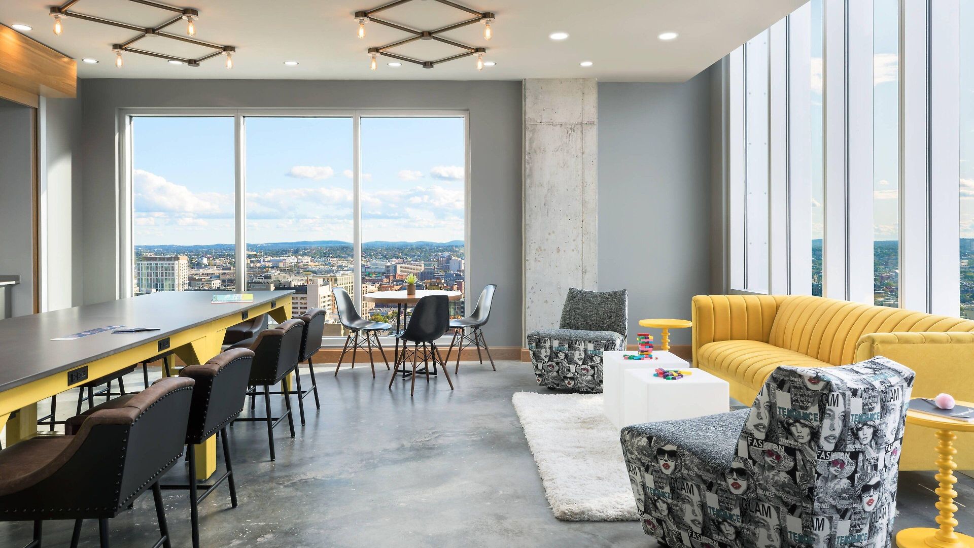 Moxy Downtown